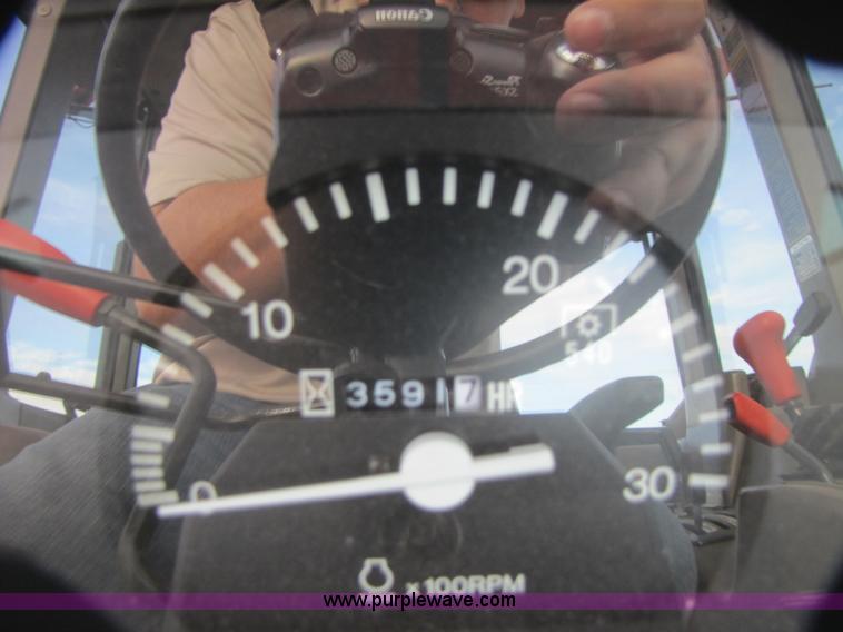 image for item 3479 2004 Kubota M105S MFWD tractor