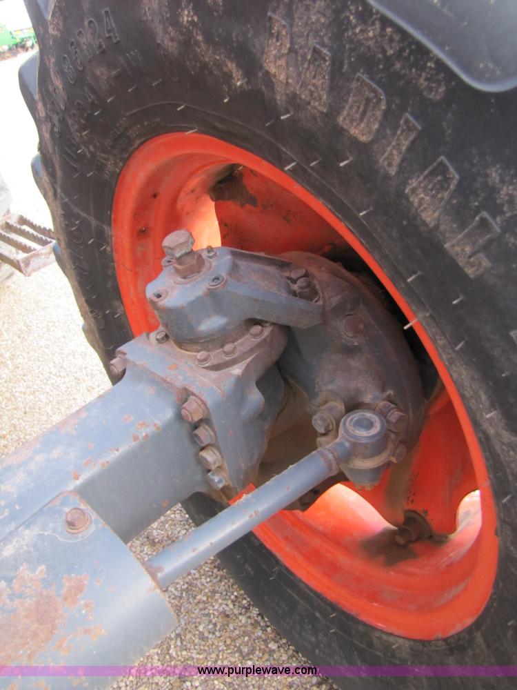 image for item 3479 2004 Kubota M105S MFWD tractor