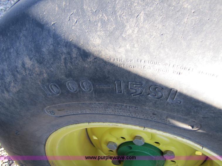 image for item 3480 2005 John Deere 1770 planter