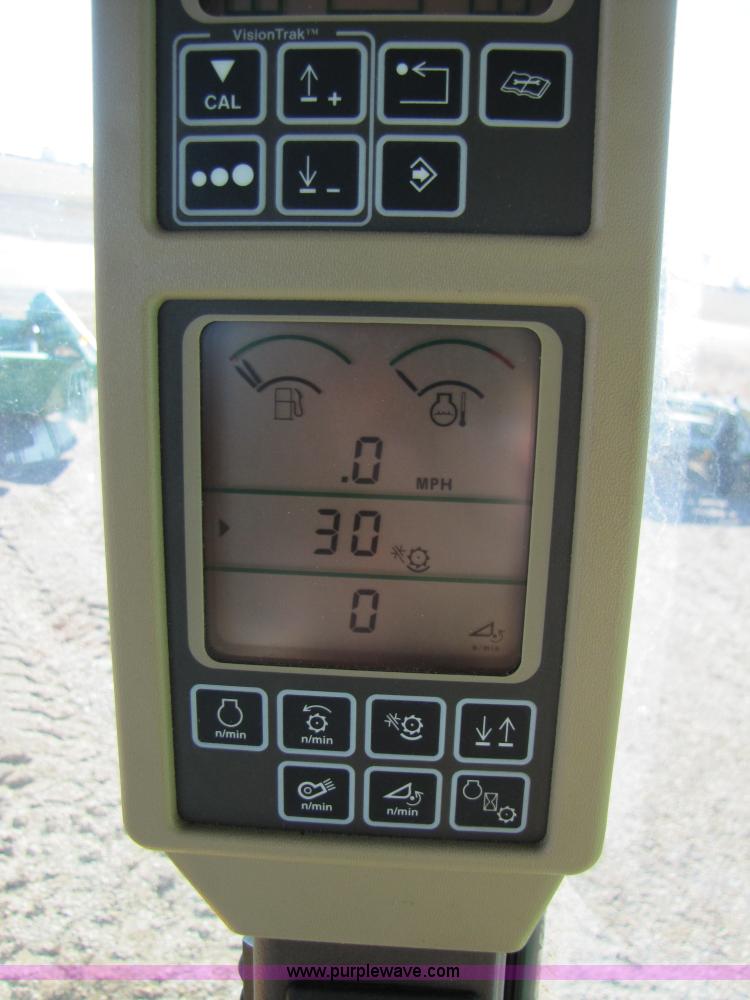 image for item 3483 2007 John Deere 9860STS combine