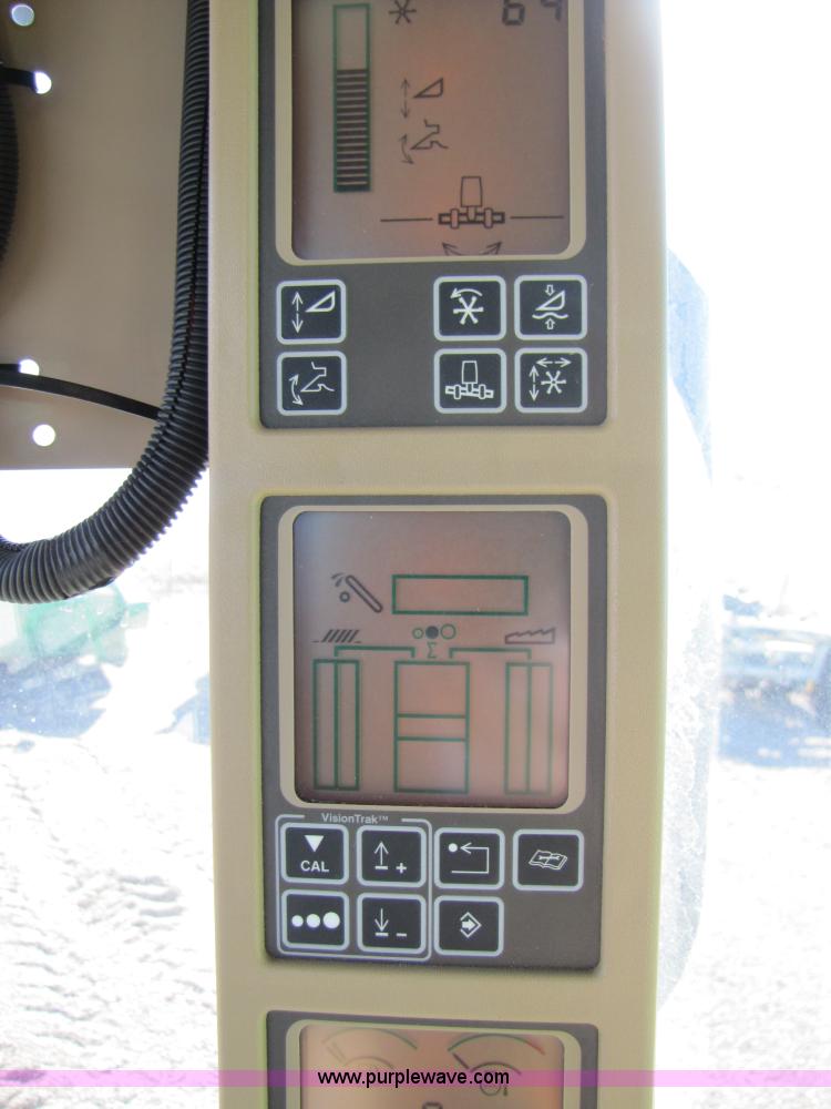 image for item 3483 2007 John Deere 9860STS combine