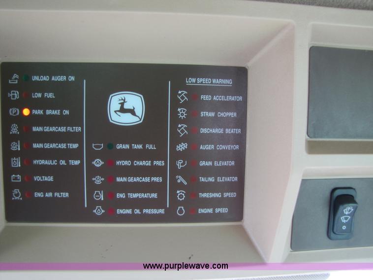 image for item 3483 2007 John Deere 9860STS combine