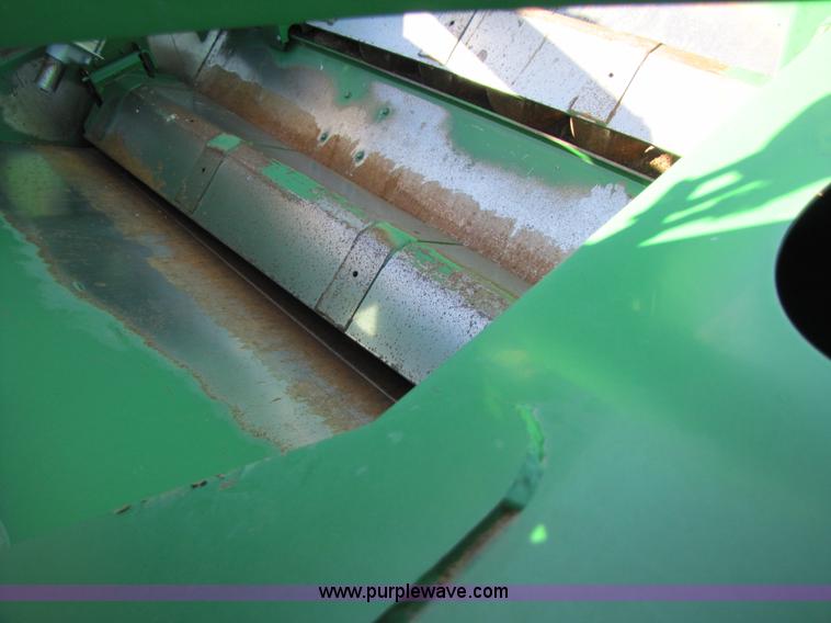 image for item 3483 2007 John Deere 9860STS combine