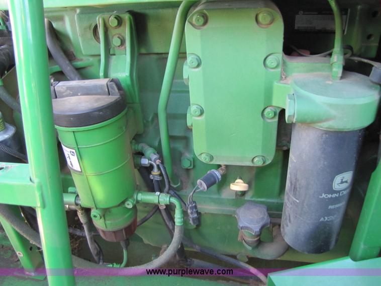 image for item 3483 2007 John Deere 9860STS combine