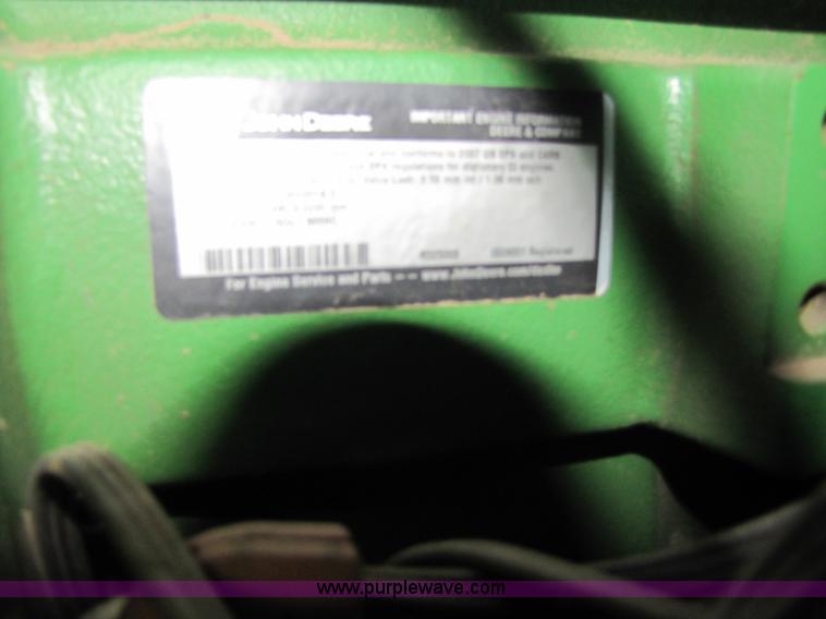 image for item 3483 2007 John Deere 9860STS combine