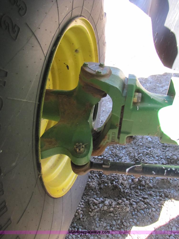 image for item 3483 2007 John Deere 9860STS combine