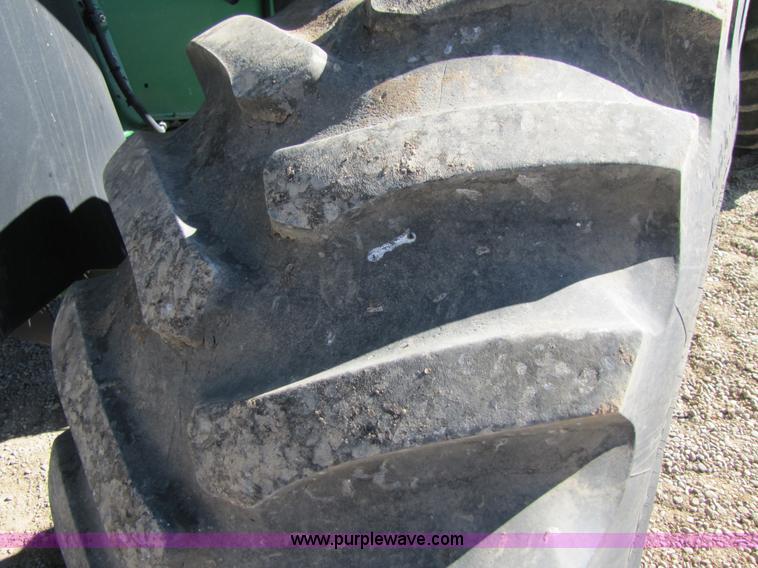 image for item 3483 2007 John Deere 9860STS combine