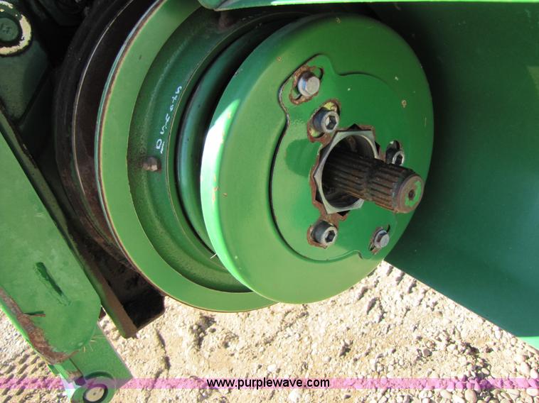 image for item 3483 2007 John Deere 9860STS combine