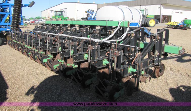 image for item 3487 Bigham Brothers 12 row strip till