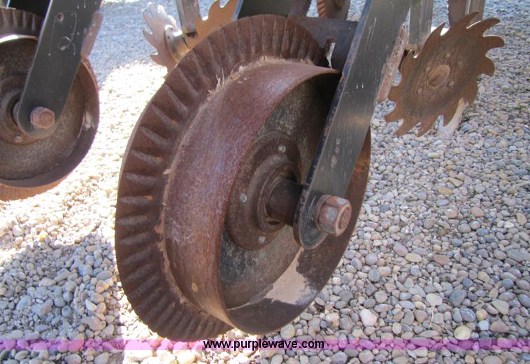 image for item 3487 Bigham Brothers 12 row strip till