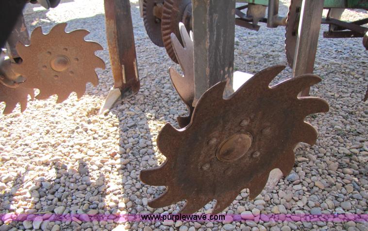 image for item 3487 Bigham Brothers 12 row strip till