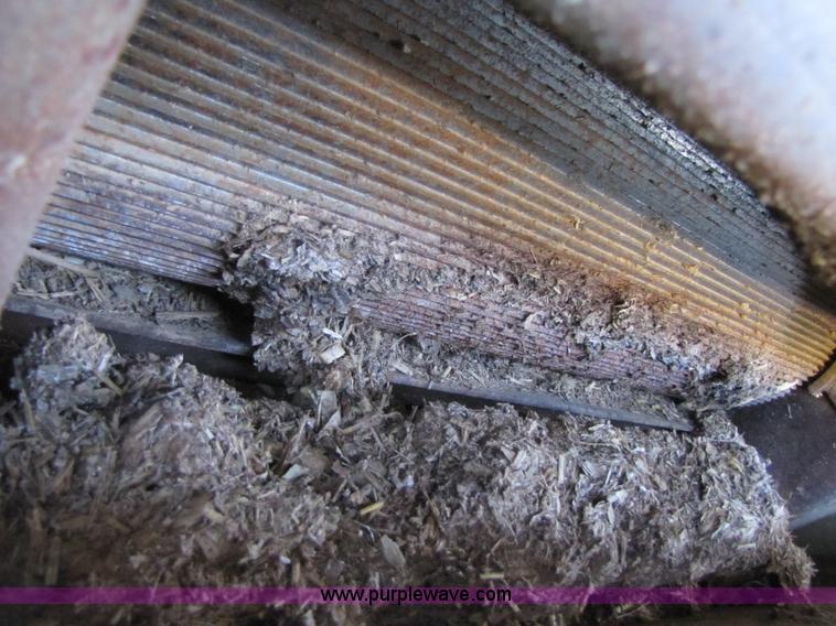 image for item 3489 2002 John Deere 7500 forage harvester