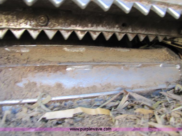 image for item 3489 2002 John Deere 7500 forage harvester