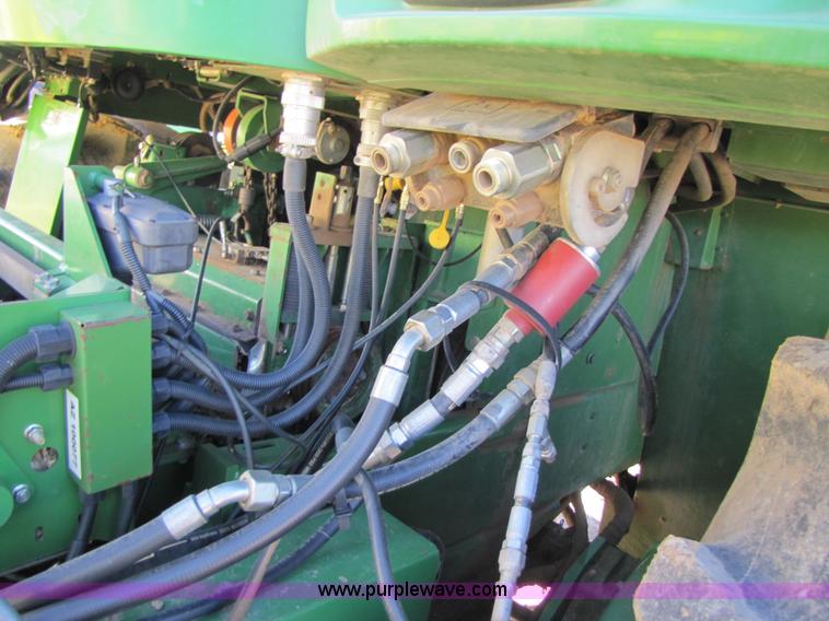 image for item 3489 2002 John Deere 7500 forage harvester