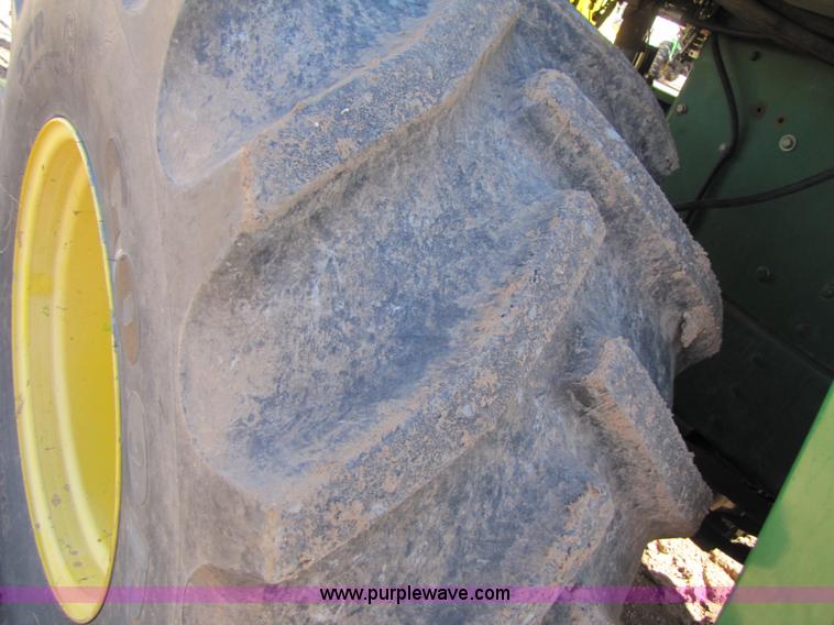 image for item 3489 2002 John Deere 7500 forage harvester