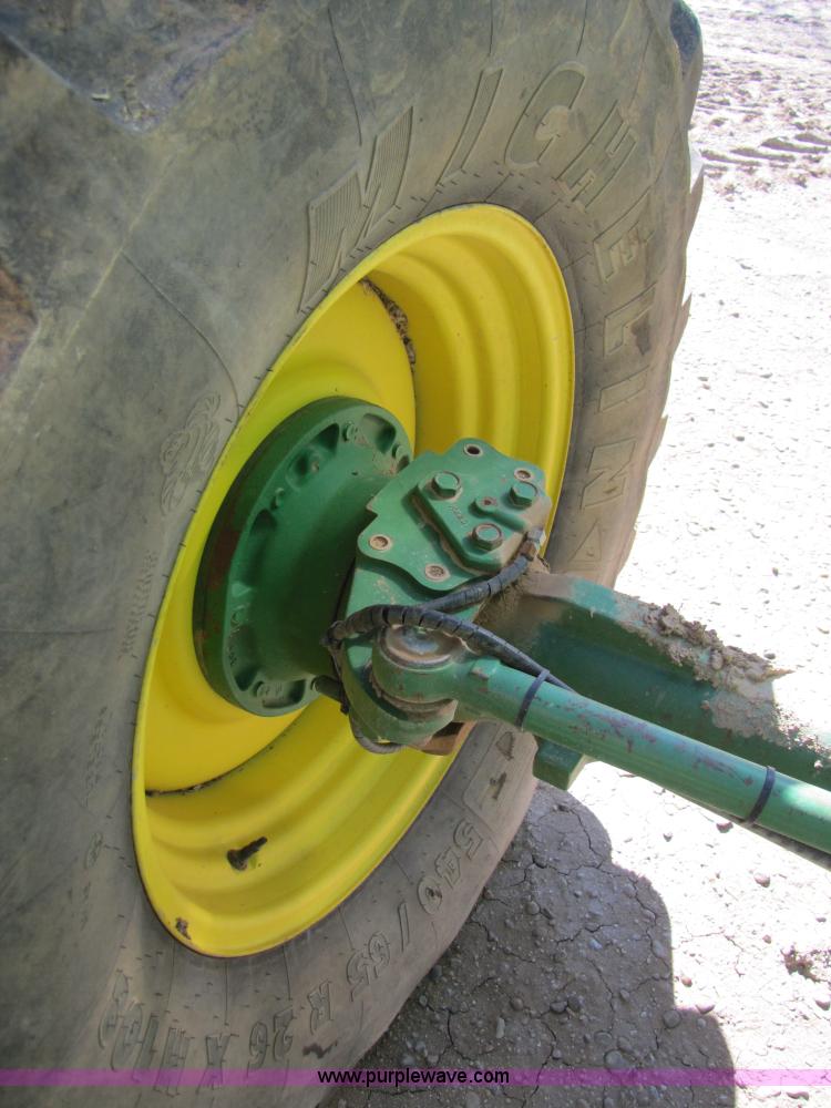 image for item 3489 2002 John Deere 7500 forage harvester