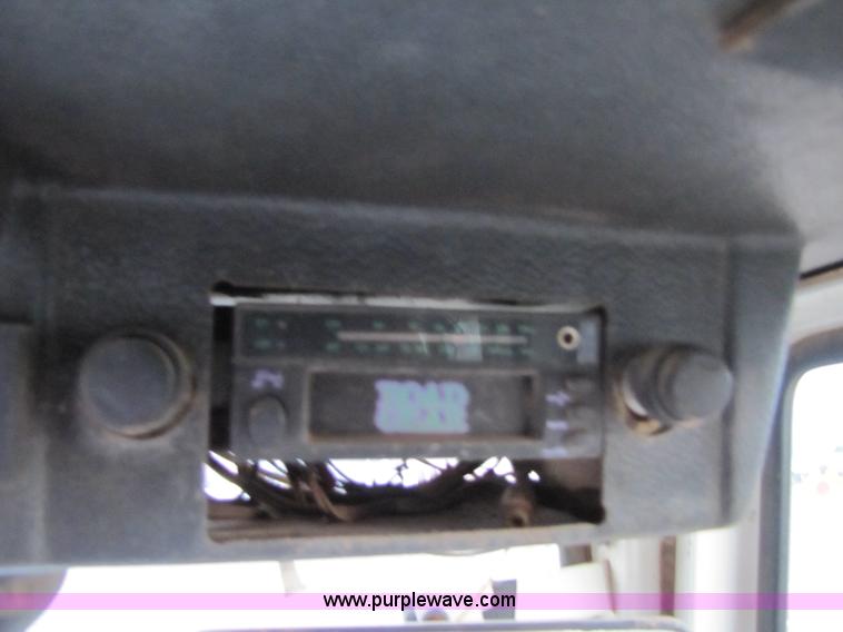 image for item 3493 1980 Case 2390 tractor