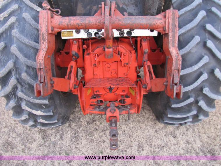 image for item 3493 1980 Case 2390 tractor