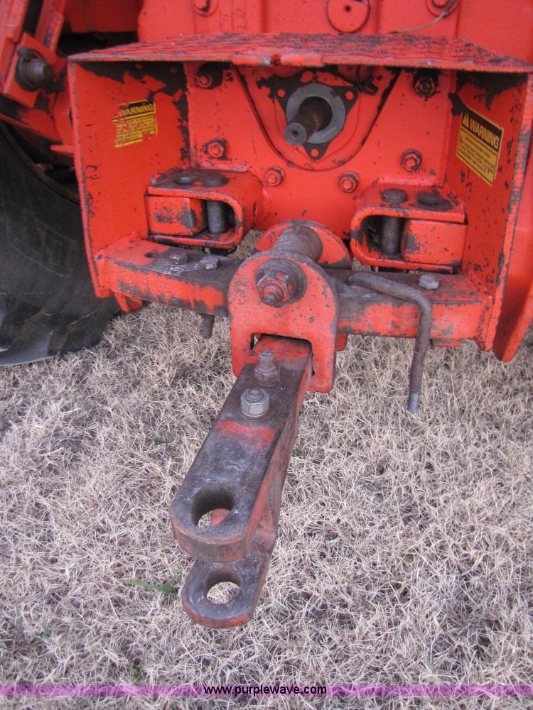 image for item 3493 1980 Case 2390 tractor