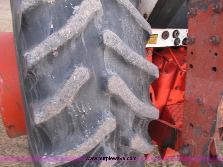 image for item 3493 1980 Case 2390 tractor