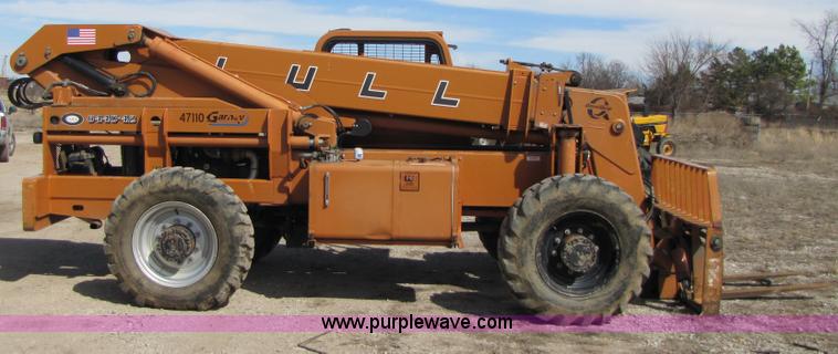 image for item 3543 2001 Lull Highlander 844C-42 telehandler