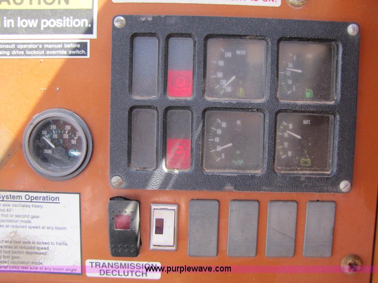 image for item 3543 2001 Lull Highlander 844C-42 telehandler