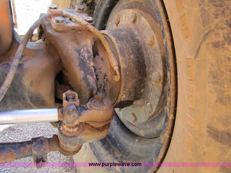 image for item 3543 2001 Lull Highlander 844C-42 telehandler