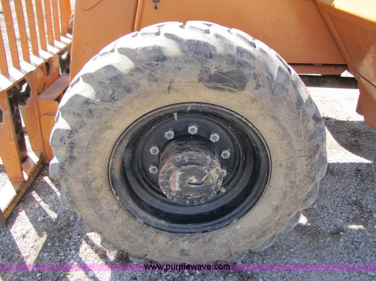 image for item 3543 2001 Lull Highlander 844C-42 telehandler