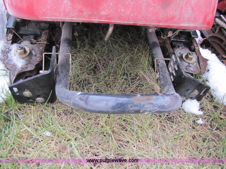 image for item 3546 2005 Case IH 2208 corn header