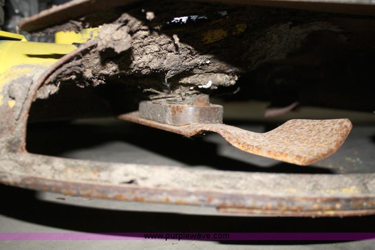 image for item 4825 2004 John Deere L120 lawn mower