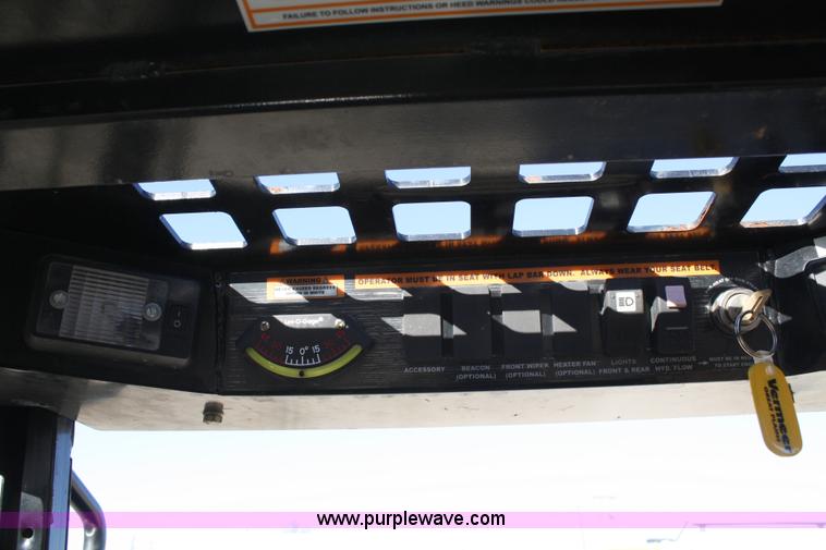 image for item 4929 2005 ASV RC-50 track loader