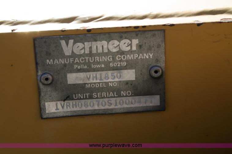 image for item 4930 1995 Vermeer V-8550 trencher backhoe