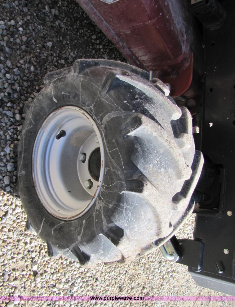 image for item 5189 Case IH DX24 garden tractor with mower deck