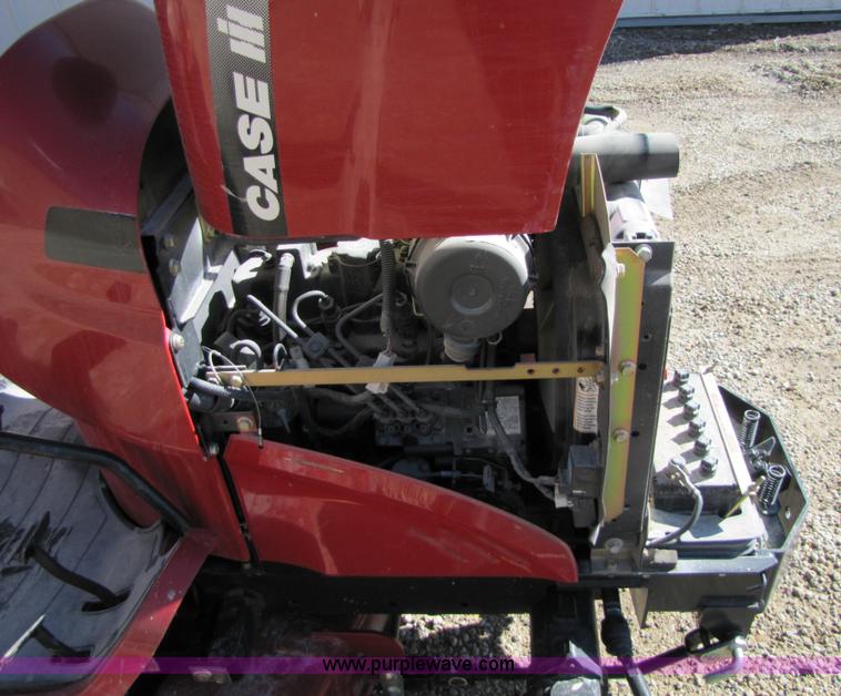 image for item 5189 Case IH DX24 garden tractor with mower deck