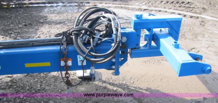 image for item 5194 2006 Kinze 3600 16/31 split row planter