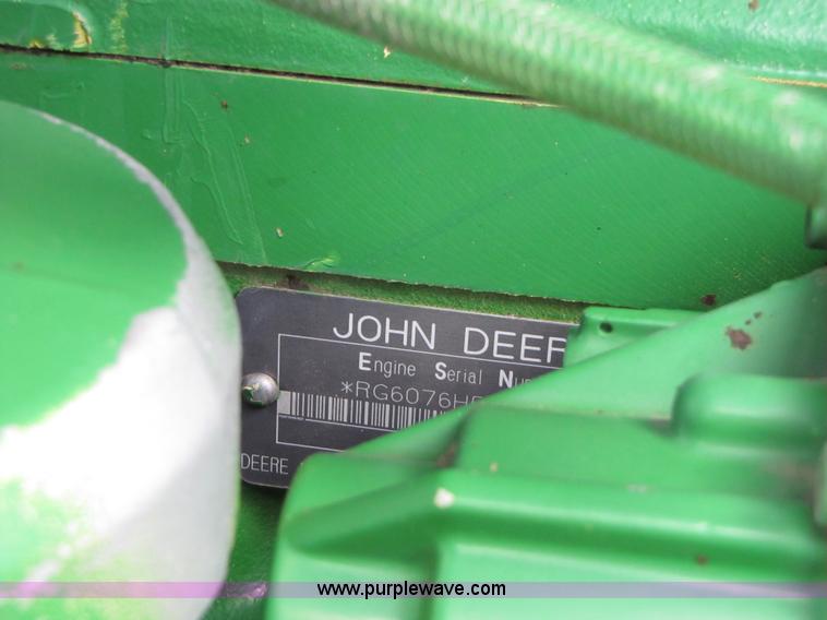 image for item 5195 1996 John Deere 9500 combine
