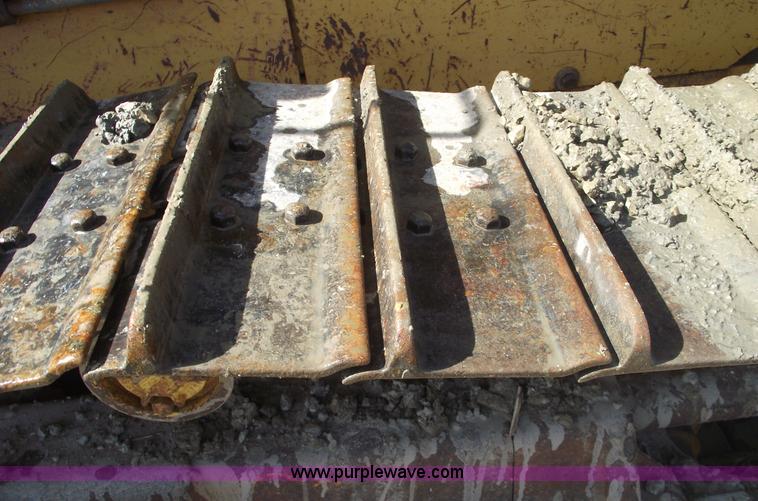 image for item 5547 1986 Case 450C dozer