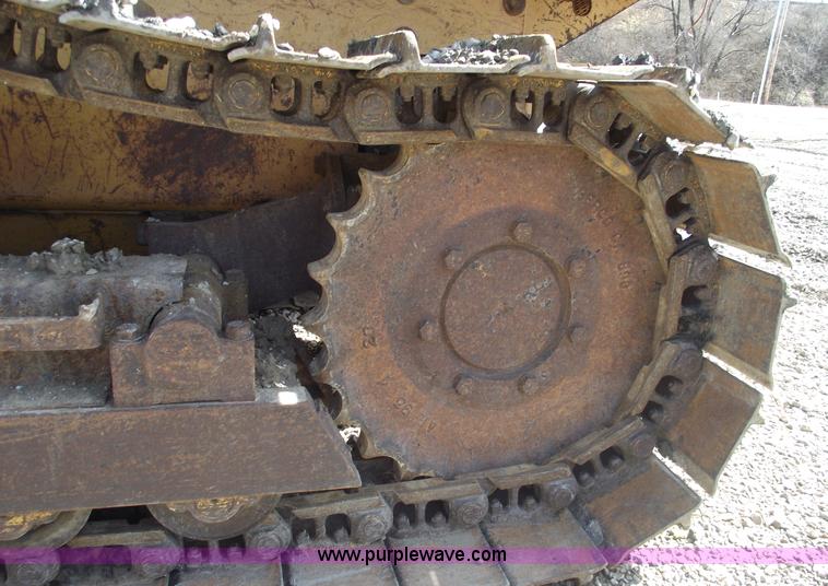 image for item 5547 1986 Case 450C dozer