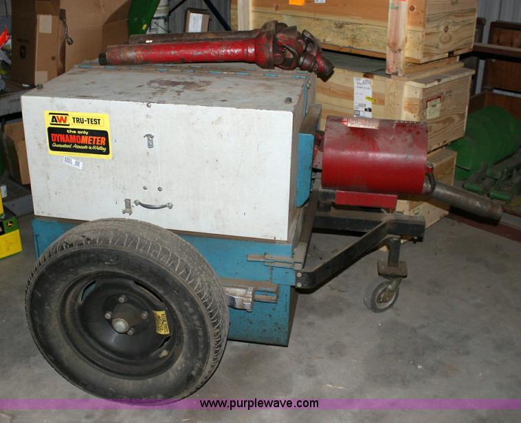 image for item 6083 1980 A & W 375 Tru-Test dynamometer