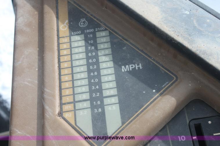 image for item 6474 1987 Caterpillar Challenger 65 tracked tractor