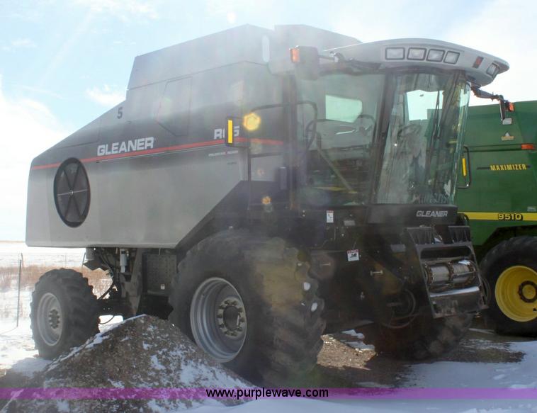 image for item 6478 2004 AGCO Gleaner R65 RWA combine