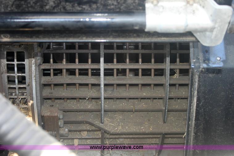 image for item 6478 2004 AGCO Gleaner R65 RWA combine