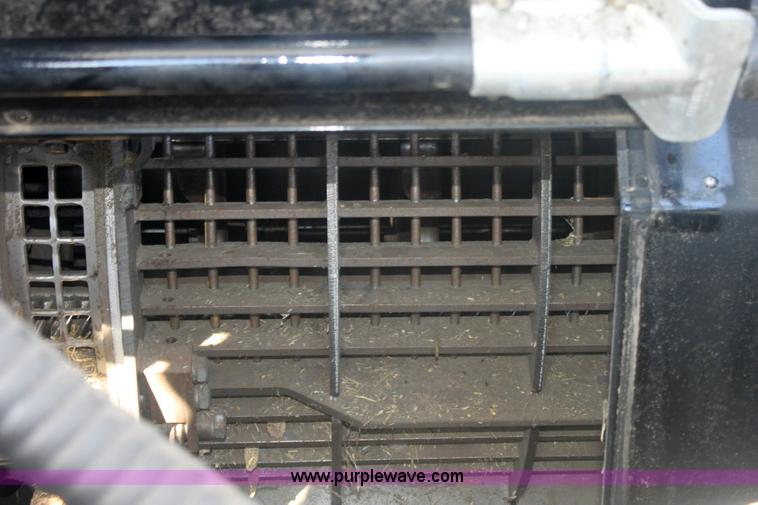 image for item 6478 2004 AGCO Gleaner R65 RWA combine