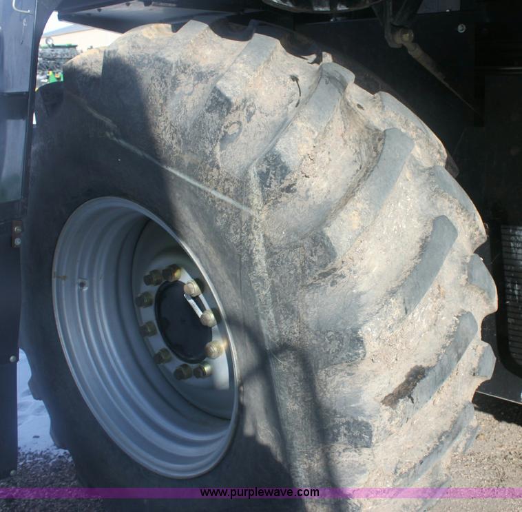 image for item 6478 2004 AGCO Gleaner R65 RWA combine