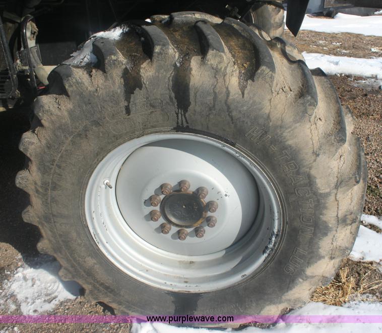 image for item 6478 2004 AGCO Gleaner R65 RWA combine