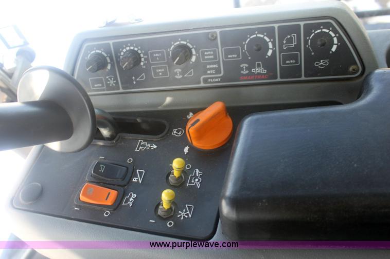 image for item 6478 2004 AGCO Gleaner R65 RWA combine