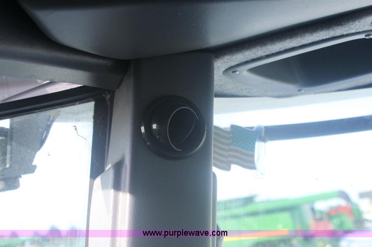 image for item 6478 2004 AGCO Gleaner R65 RWA combine