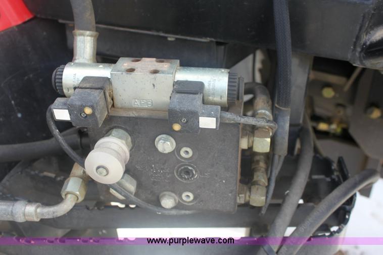 image for item 6479 1997 Massey-Ferguson 8150 MFWD tractor