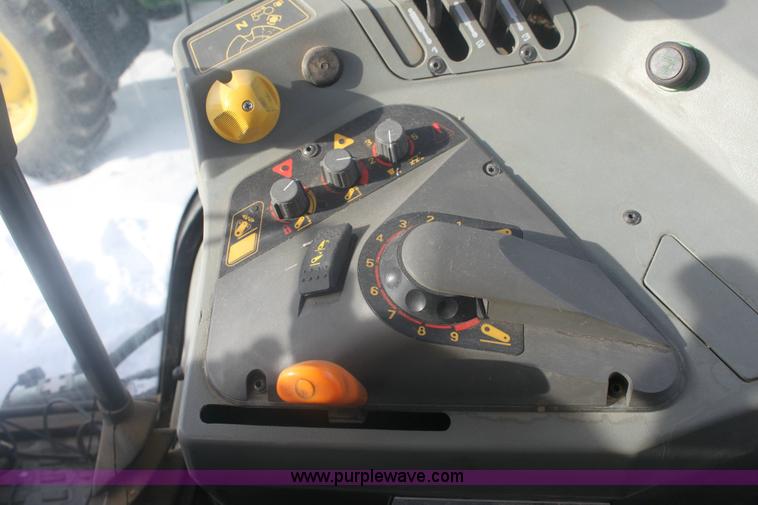 image for item 6479 1997 Massey-Ferguson 8150 MFWD tractor