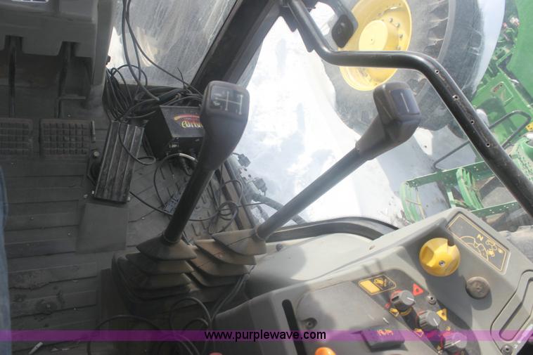 image for item 6479 1997 Massey-Ferguson 8150 MFWD tractor